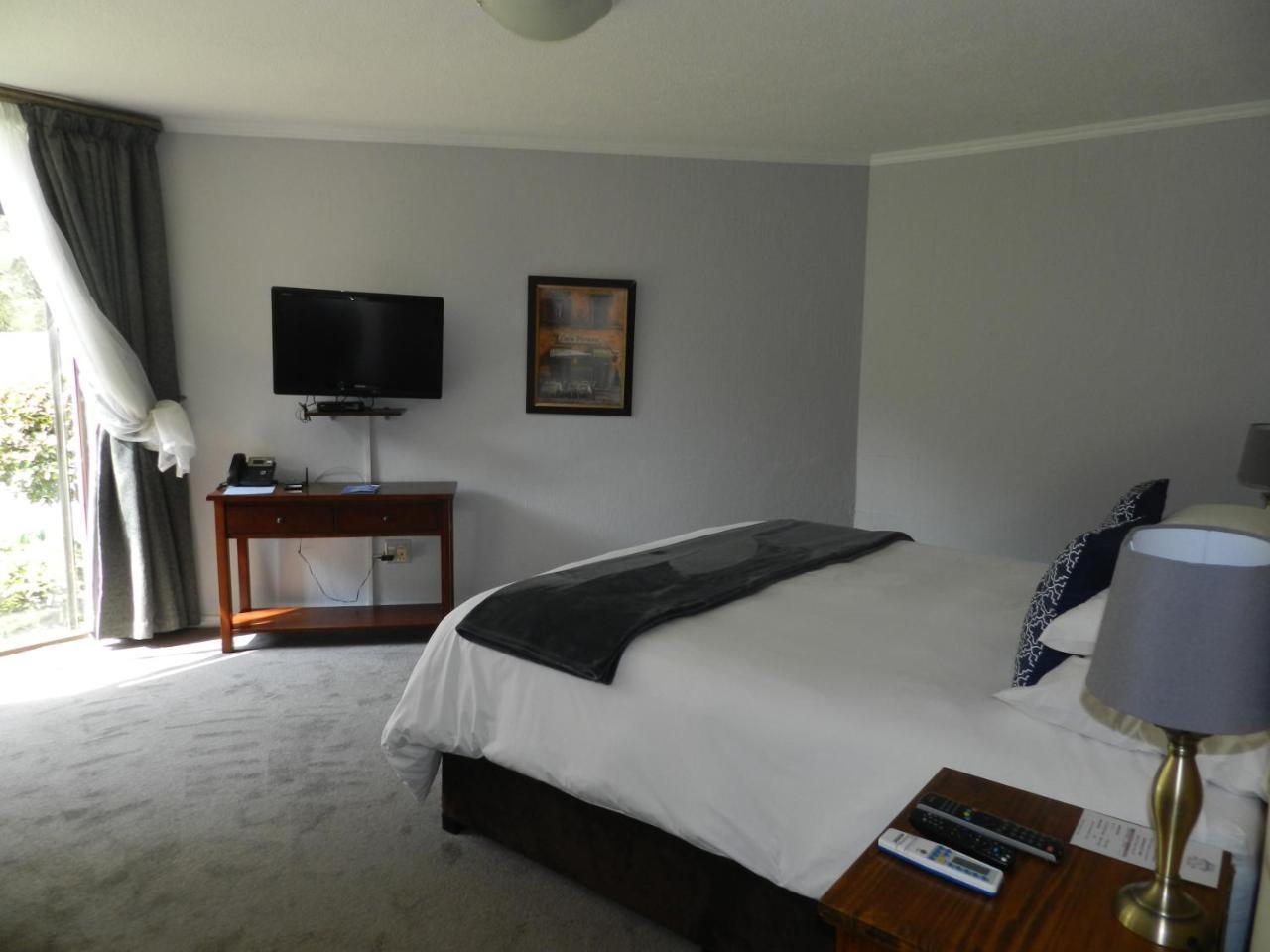 Hotel Le Petit Fillan Sandton Esterno foto