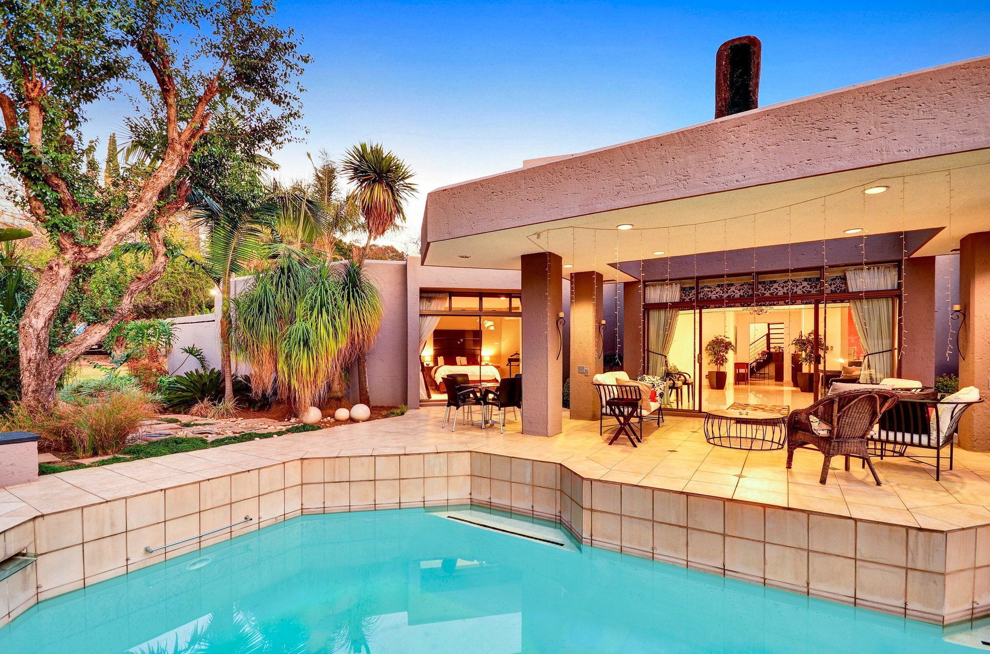 Hotel Le Petit Fillan Sandton Esterno foto