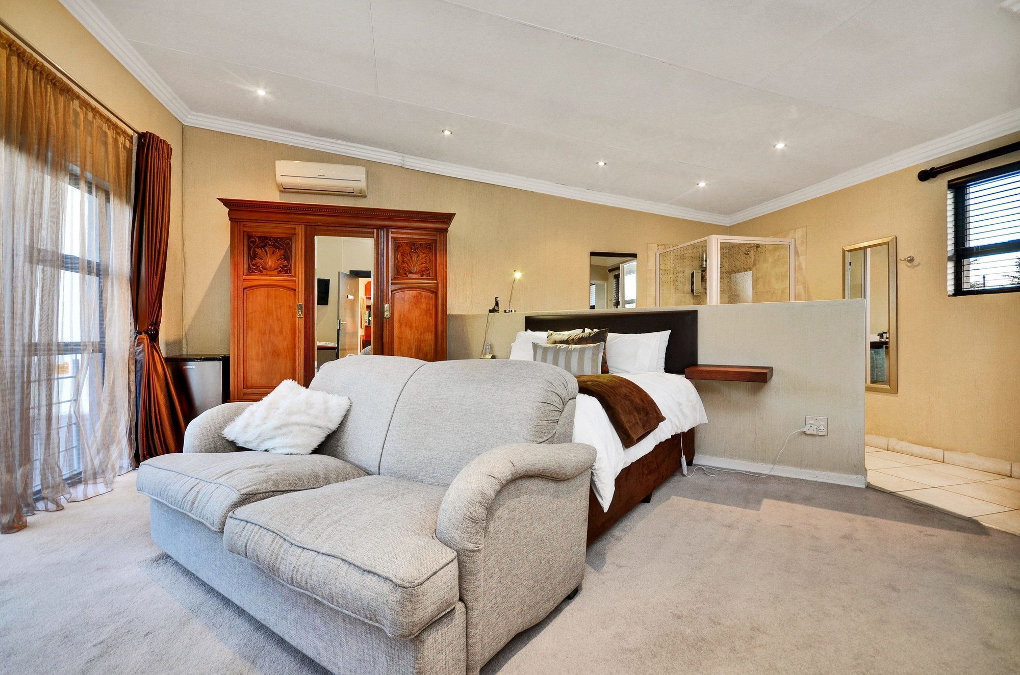 Hotel Le Petit Fillan Sandton Esterno foto
